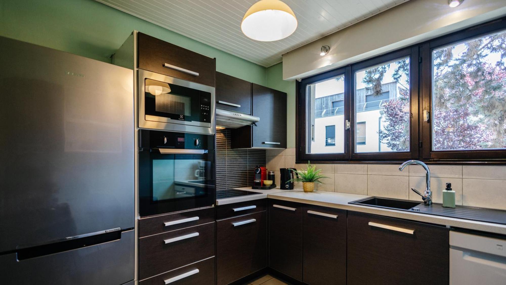 Les Alisiers - 3 Pieces - Climatise Apartment *